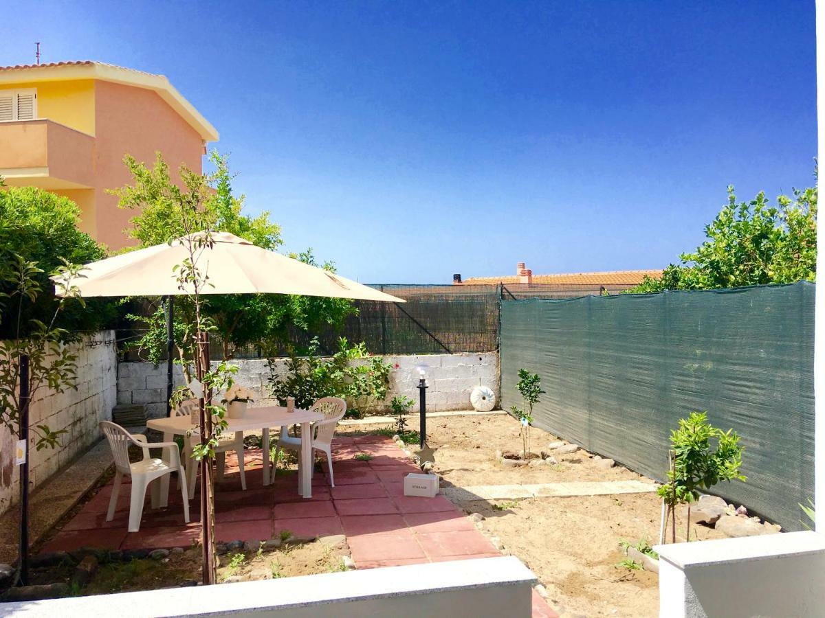 Apartament Victoria 150Mt From Beach Castelsardo Εξωτερικό φωτογραφία