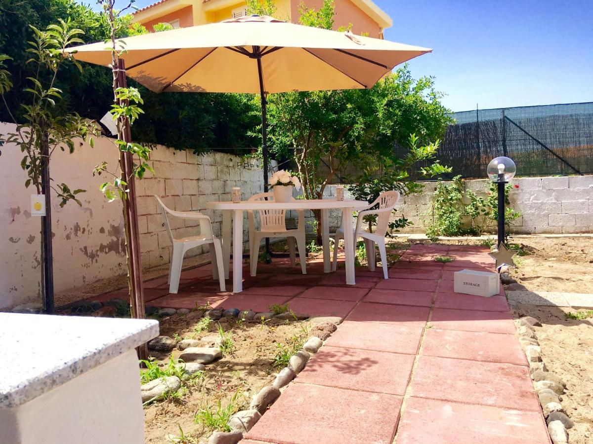 Apartament Victoria 150Mt From Beach Castelsardo Εξωτερικό φωτογραφία